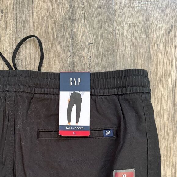 NEW WITH TAGS WOMENS GAP JOGGERS SIZE XL - Picture 2 of 4